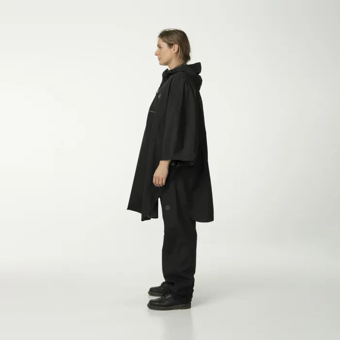 AGU Go Grant Poncho Essential